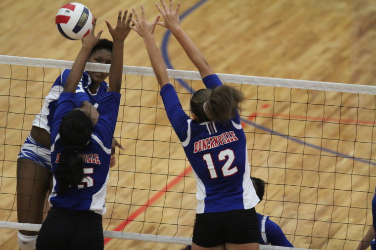 CopperasCoveDuncansvilleVolleyball43.JPG